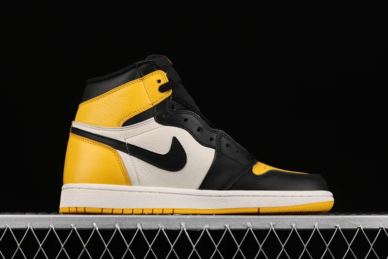 All categories Air Jordan Jordan series basketball shoes Air Jordan 1 High Air Jordan 1 Retro High OG "Yellow Toe" AJ1 Joe 1 new black and yellow toe AR1020-700